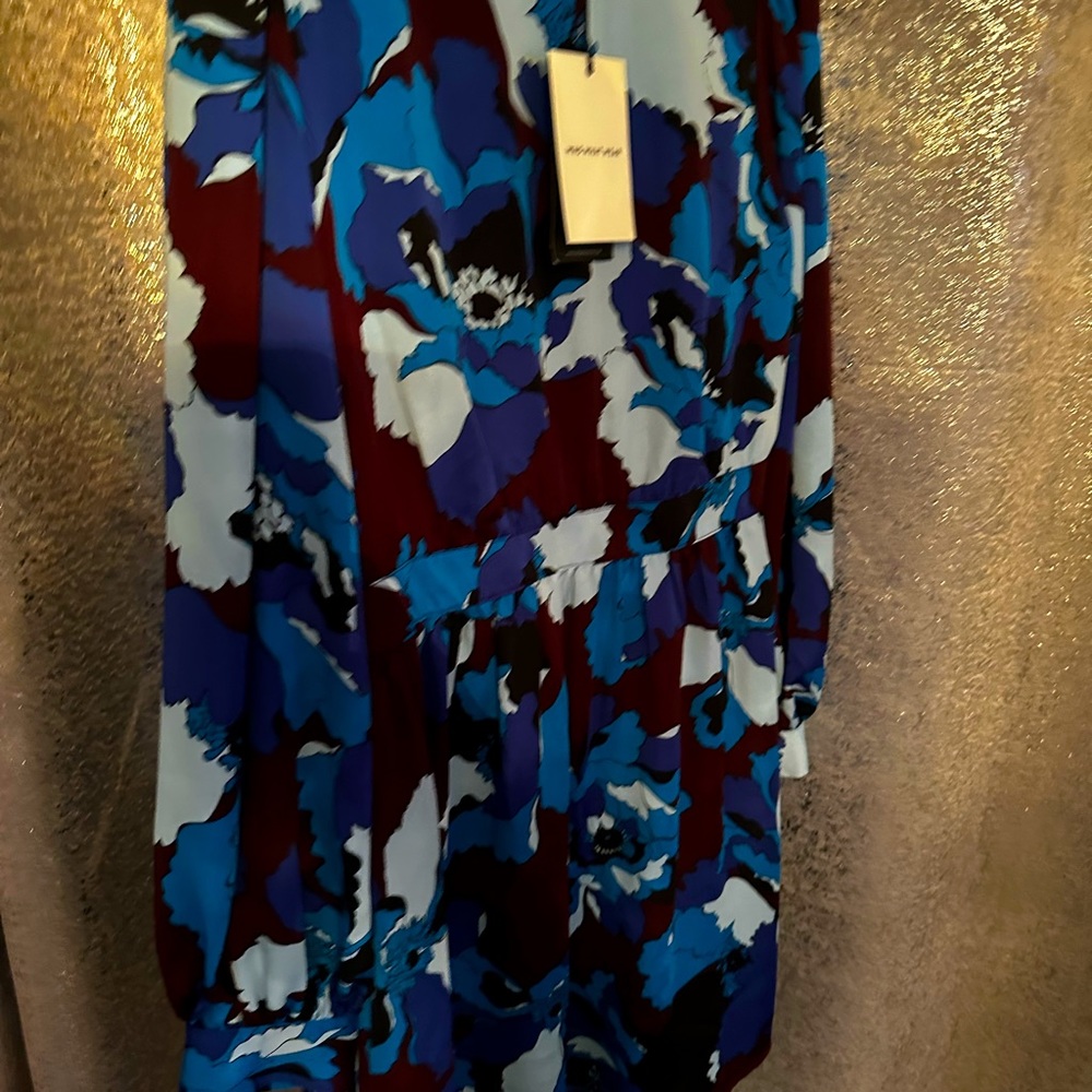 Groovy floral print
